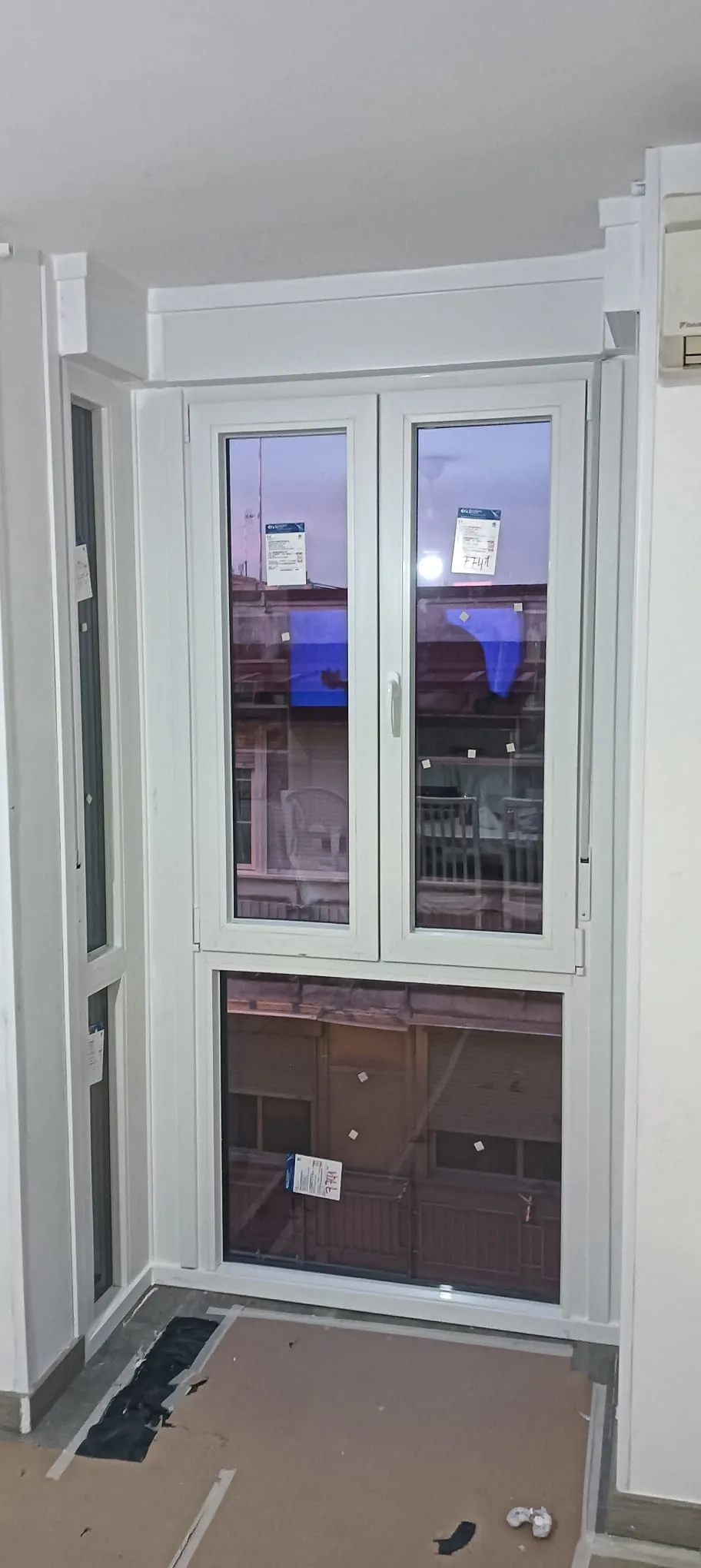 Cerramiento y mirador bicolor con rotura de puente térmico - mir 6